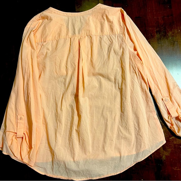 New Directions Curvy Spring Blouse; 2X - Picture 6 of 7